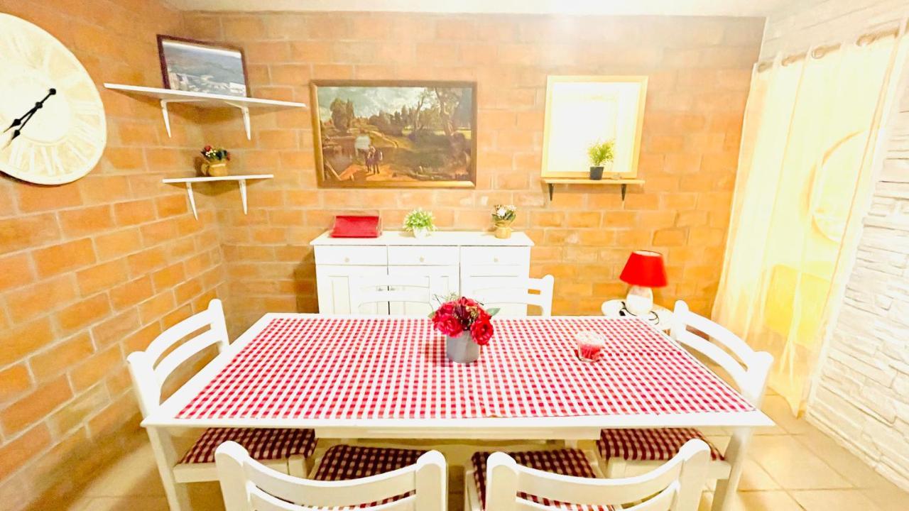 Colorful And Happy Apartment Sukosan - With Parking Εξωτερικό φωτογραφία