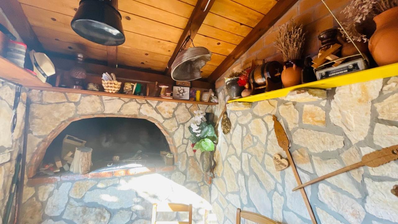 Colorful And Happy Apartment Sukosan - With Parking Εξωτερικό φωτογραφία