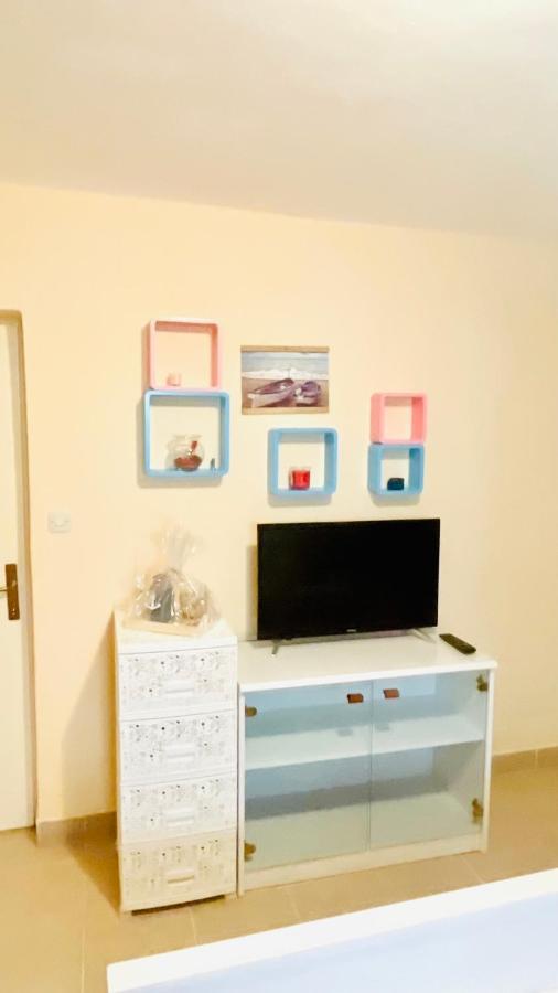 Colorful And Happy Apartment Sukosan - With Parking Εξωτερικό φωτογραφία
