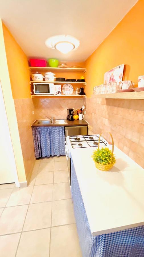 Colorful And Happy Apartment Sukosan - With Parking Εξωτερικό φωτογραφία