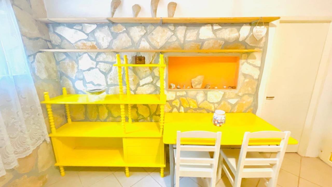 Colorful And Happy Apartment Sukosan - With Parking Εξωτερικό φωτογραφία